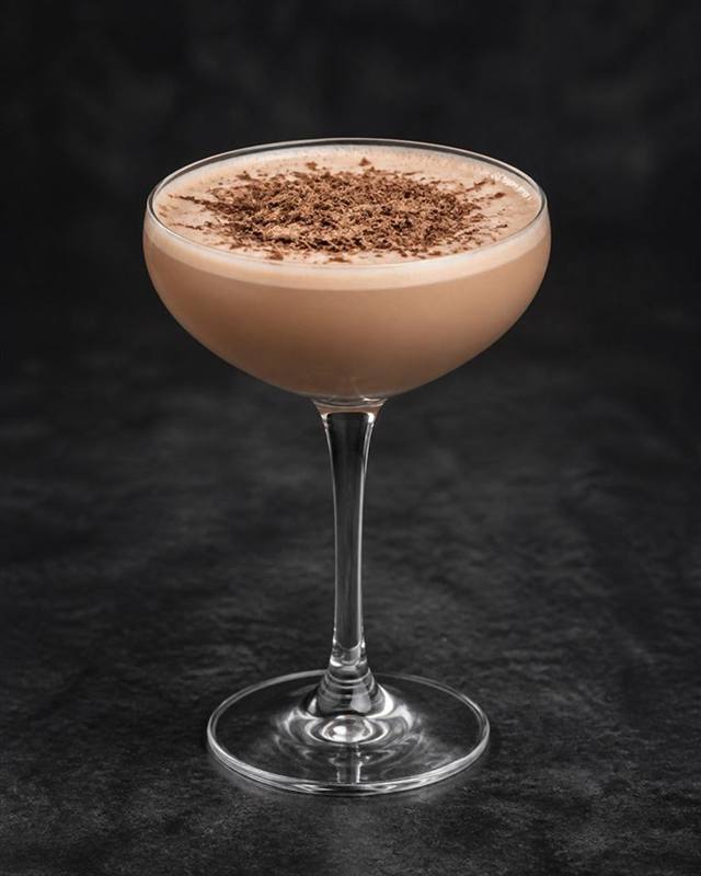 Alexander cocktail illustration