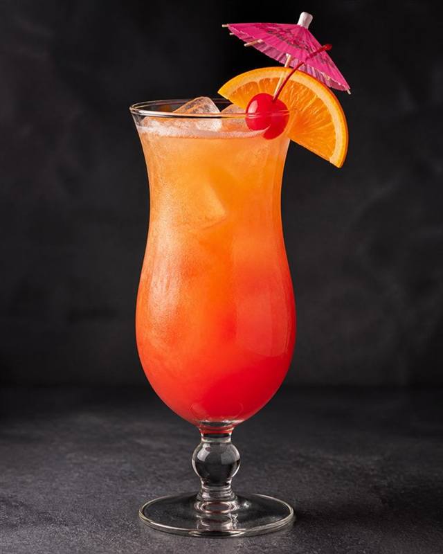 Bahama Mama cocktail illustration