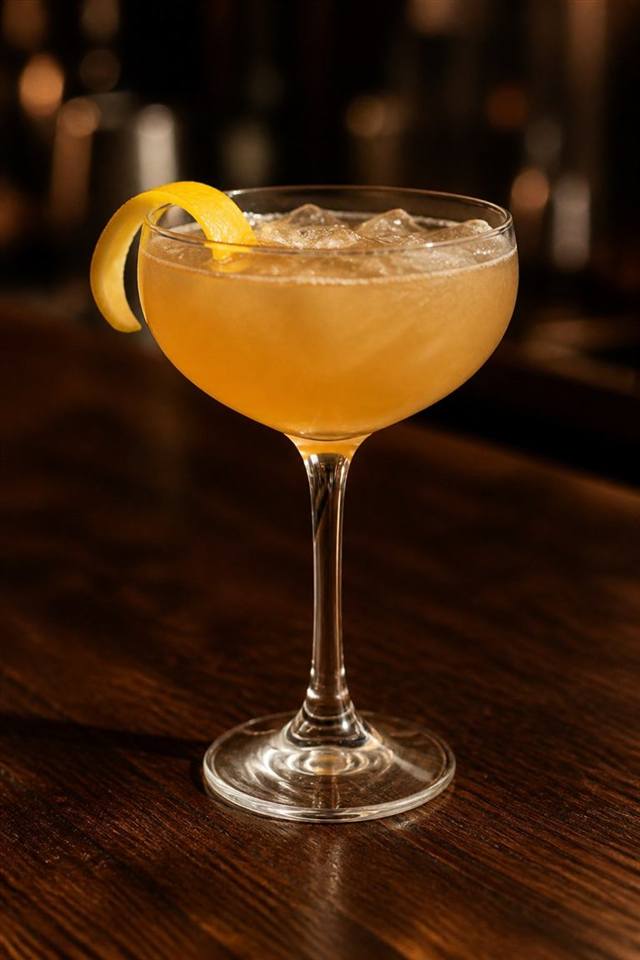 Cable Car cocktail illustration