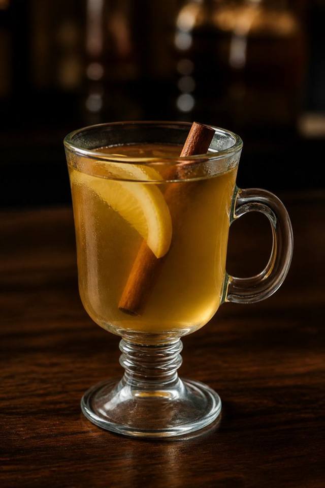 Hot Toddy cocktail illustration