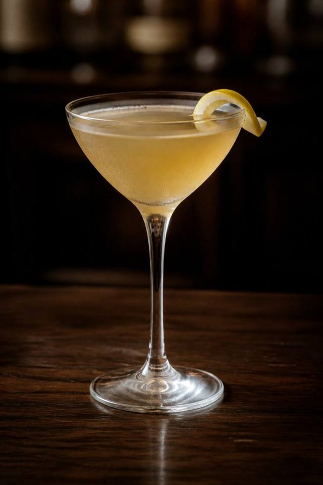 Loch Lomond cocktail illustration
