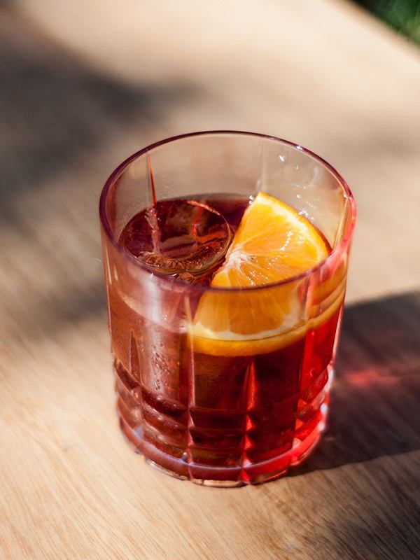 Negroni cocktail illustration