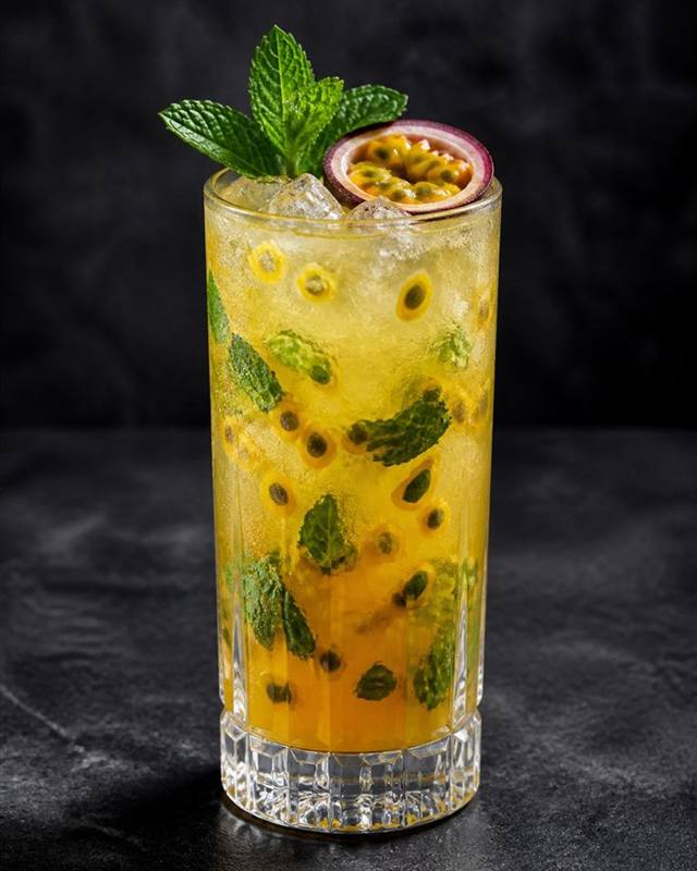 Passionfruit Mojito cocktail illustration