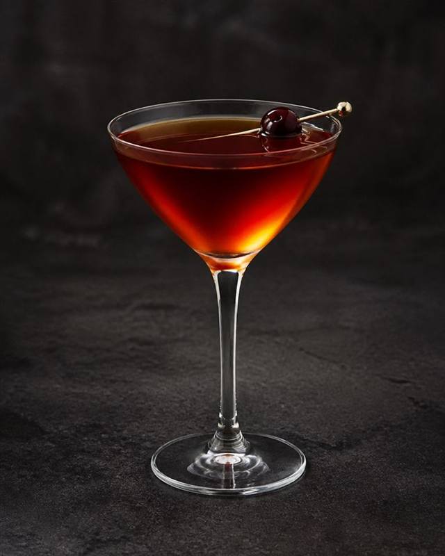 Rob Roy cocktail illustration