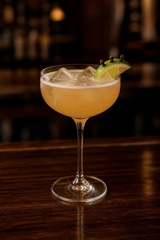 Royal Bermuda Yacht Club cocktail illustration